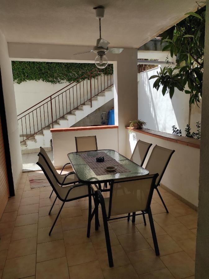 Antigone Holiday House Villa Mondello Esterno foto